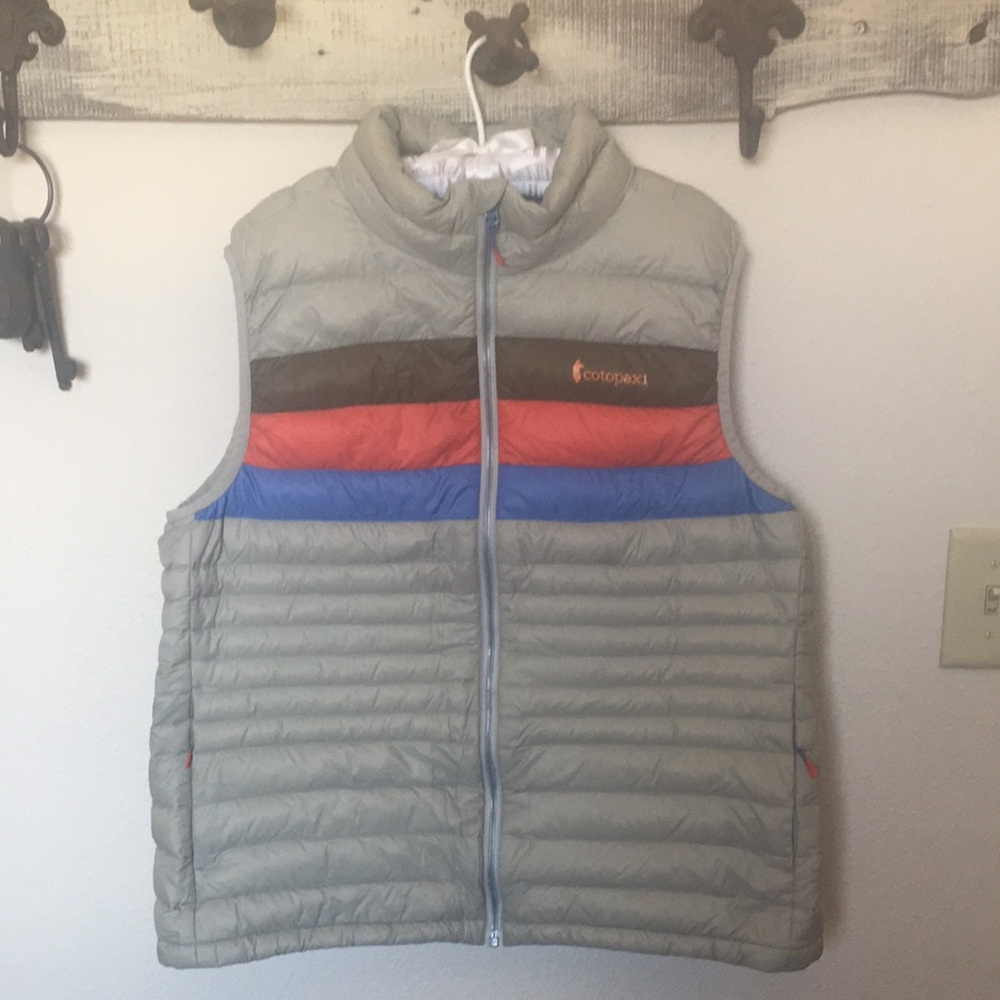 Cotopaxi Womens Multicolor Vest